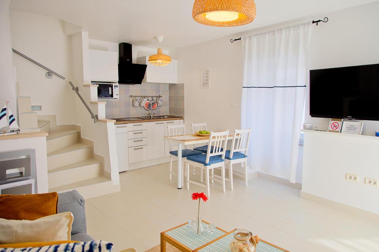Apartments Stefani Фажана Экстерьер фото
